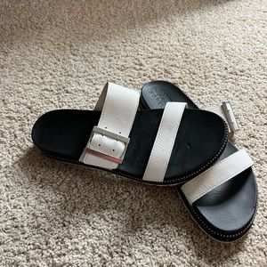 Sorel Sandals - Size 11